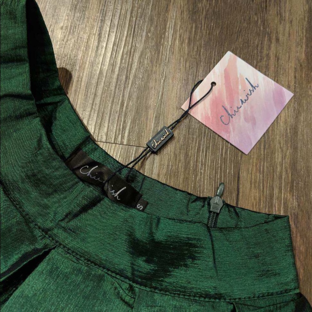 Green A-line Midi Skirt (Small)